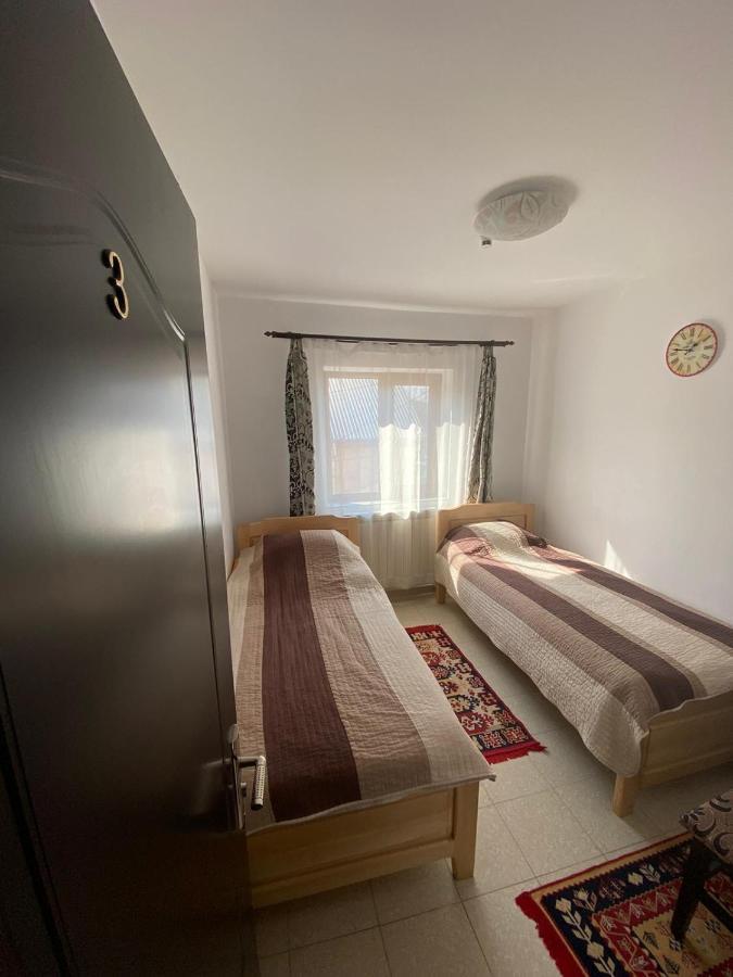 Hotel Casa Marguta à Iasi Extérieur photo